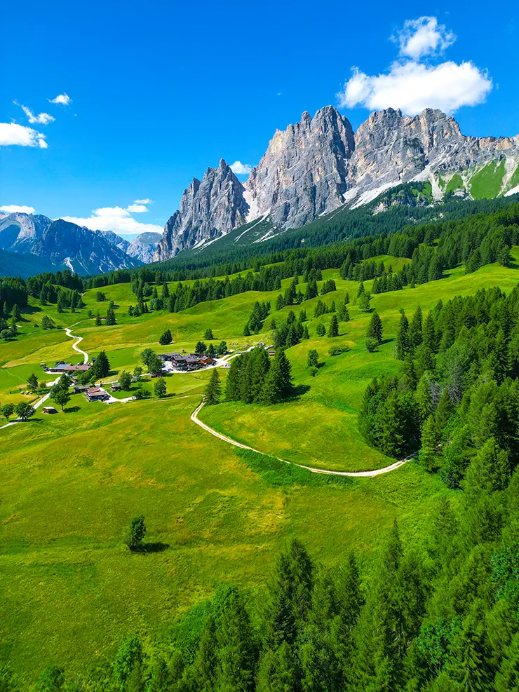 Cortina Photo by Andrei Todea